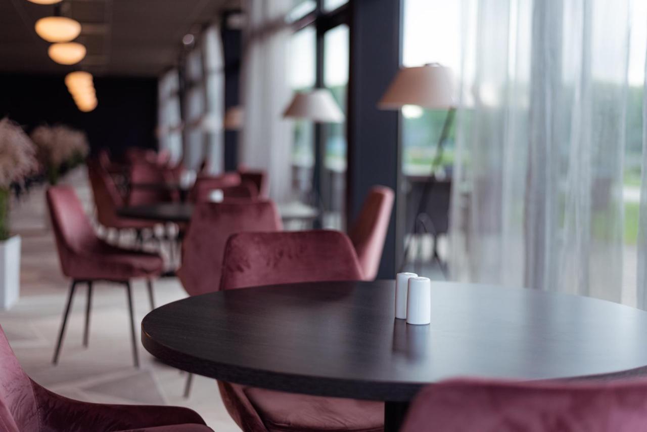 Meri Seaside Hotel & Spa Kuressaare Exterior photo