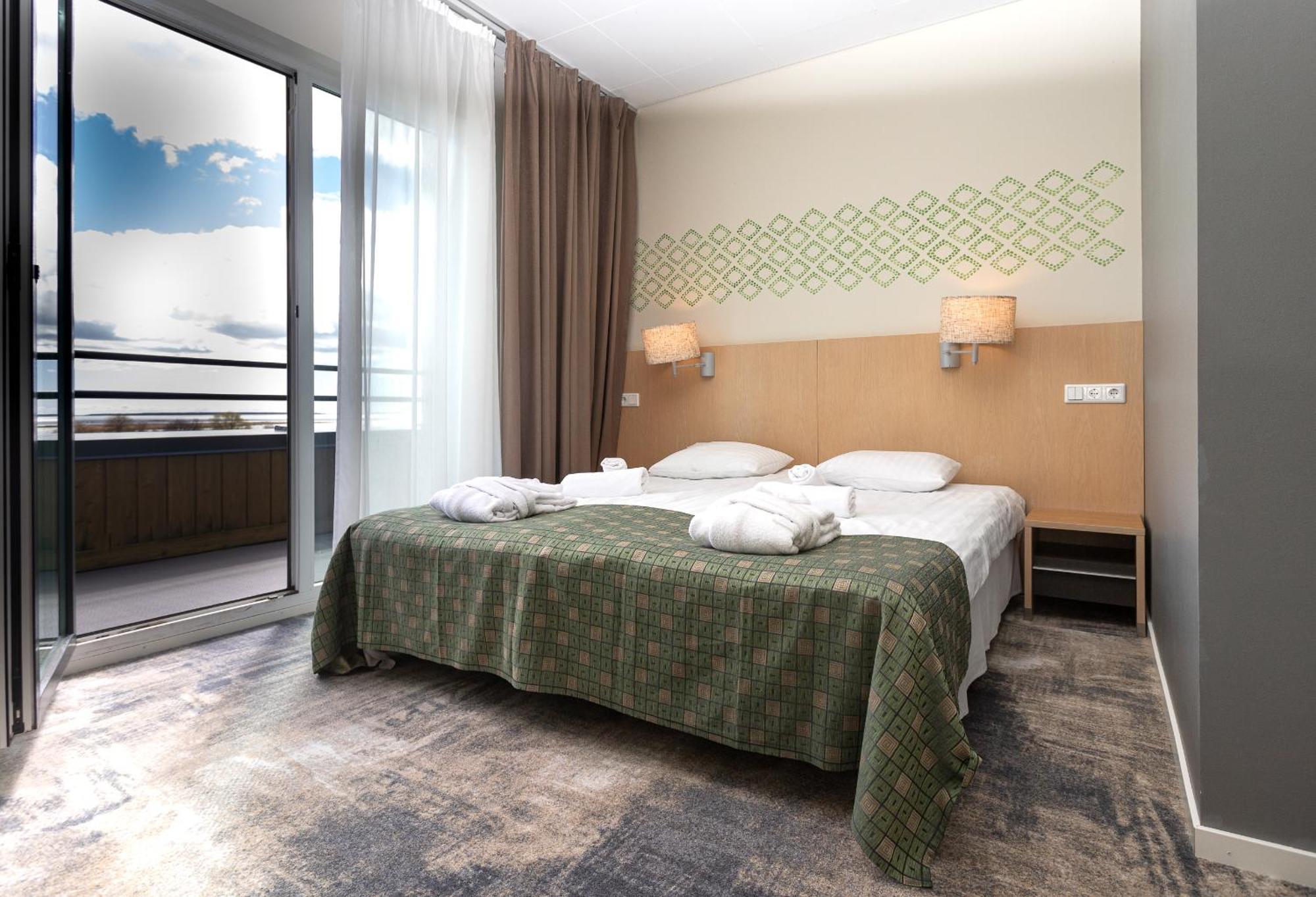 Meri Seaside Hotel & Spa Kuressaare Exterior photo
